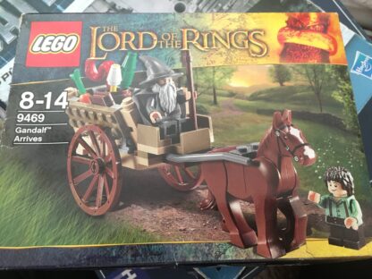 Lego Lord of the rings Gandalf arrives (9469)